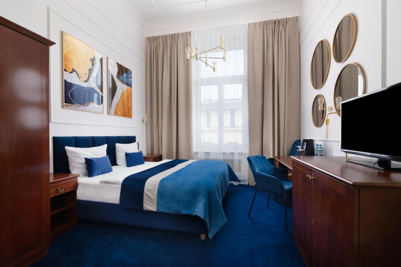 Ibb Hotel Grand Hotel Lublin Bagian luar foto